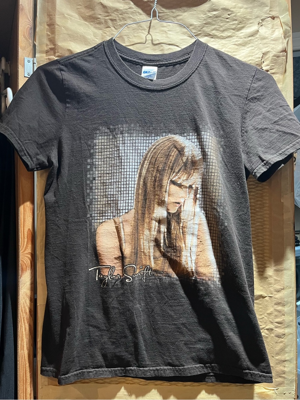 Taylor Swift - Speak Now Tour T-Shirt (Rare)